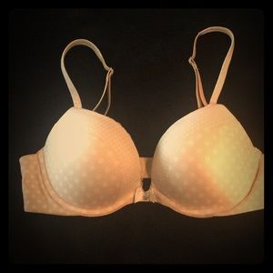Super cute Victoria Secret bra- basically new!